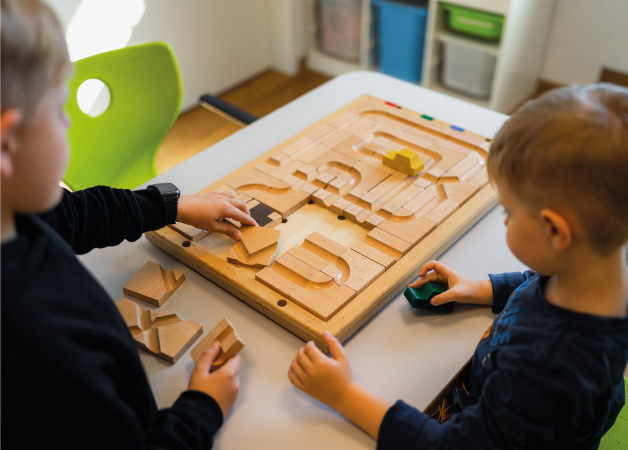 Spielende Kinder